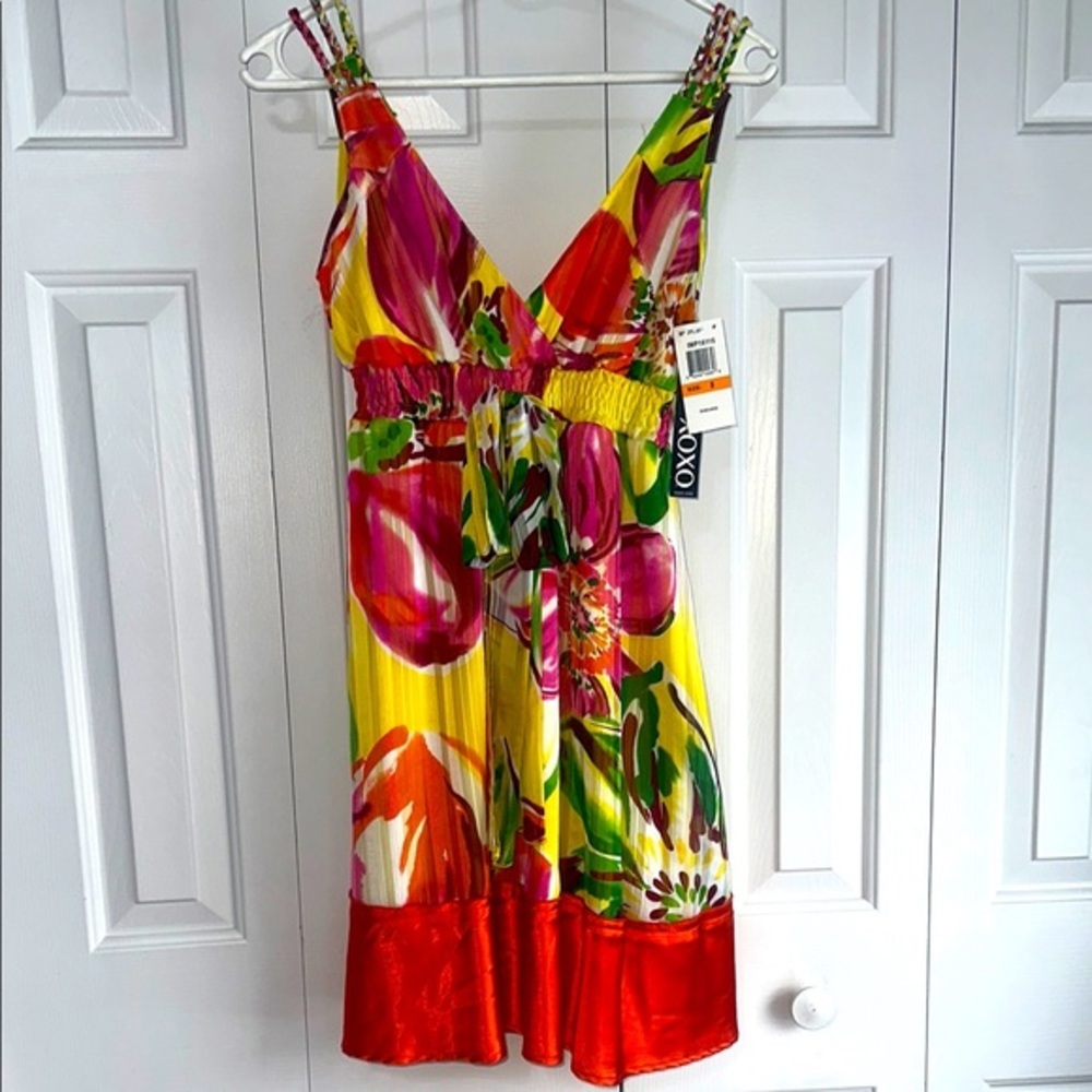 NWT NEW XOXO Colorful Floral Dress SZ S